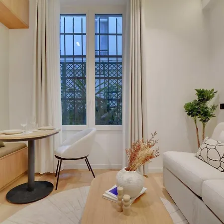 Apartment Modern - 2p - Montmartre - Sacre Coeur