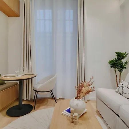 Apartment Modern - 2p - Montmartre - Sacre Coeur